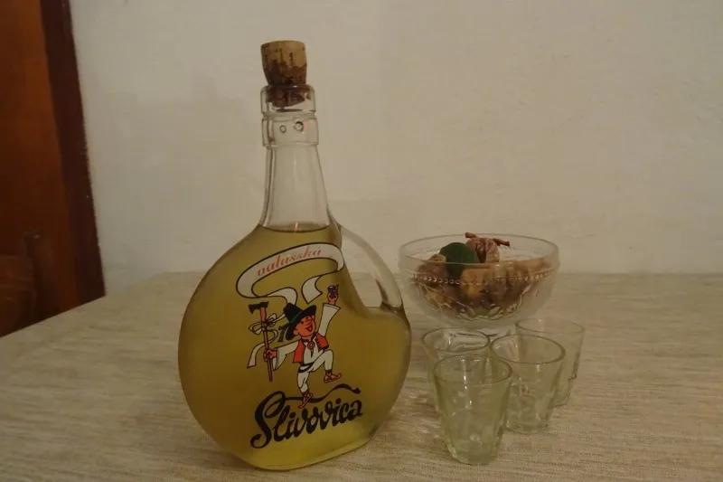 Apartmanok NEDA