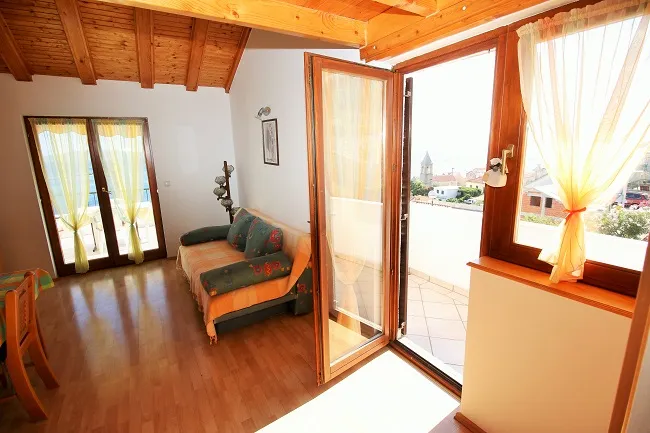 Izlaz na mali Balkon