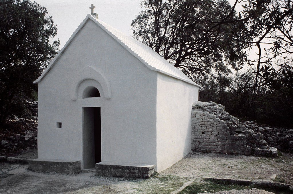 Stomorica templom lozisca