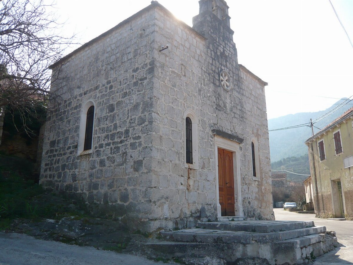 Szent apollonia templom vrisnik