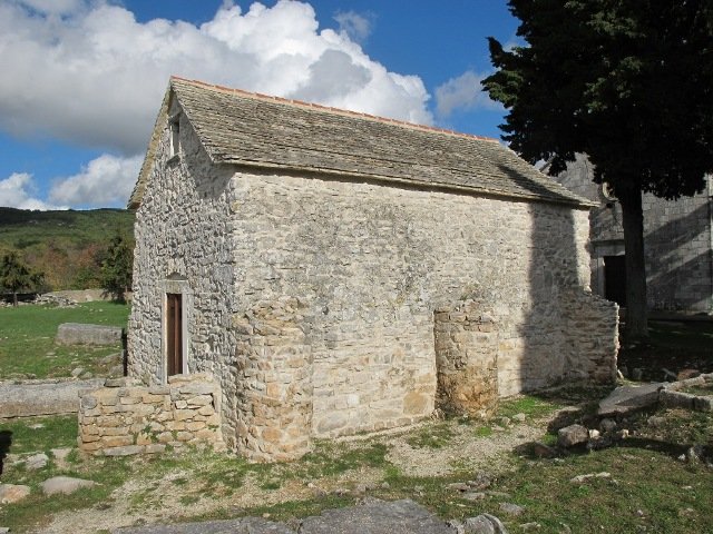 Szuz maria templom blizna gornja