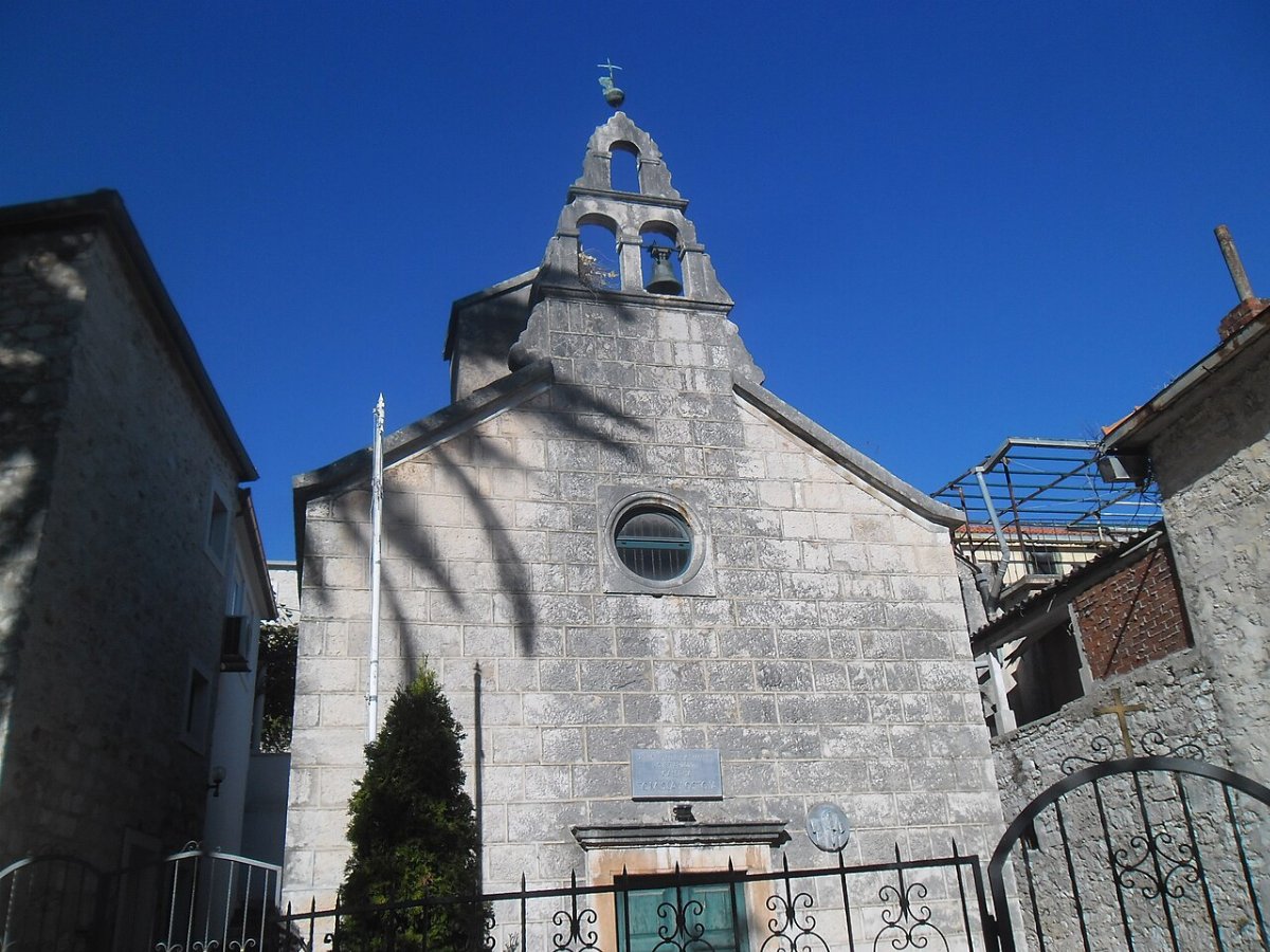 Szent marton templom supetar