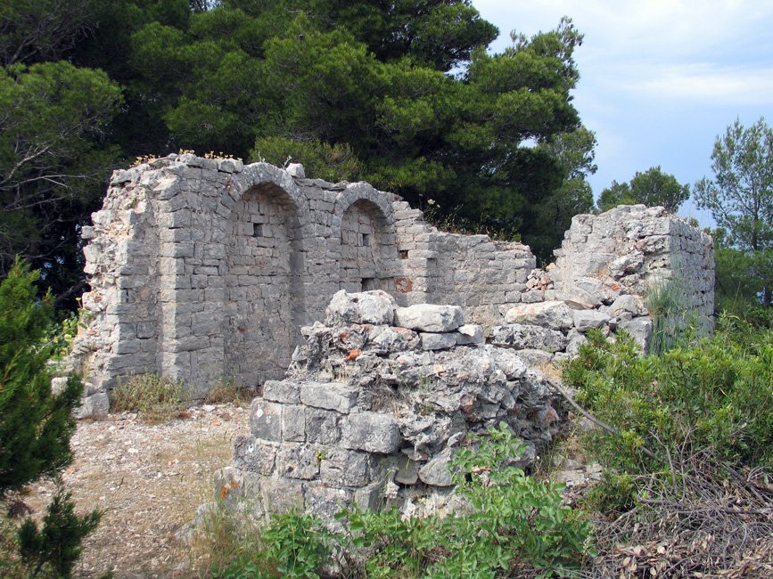 A szent vitus templom maradvanyai a humon vrbanj
