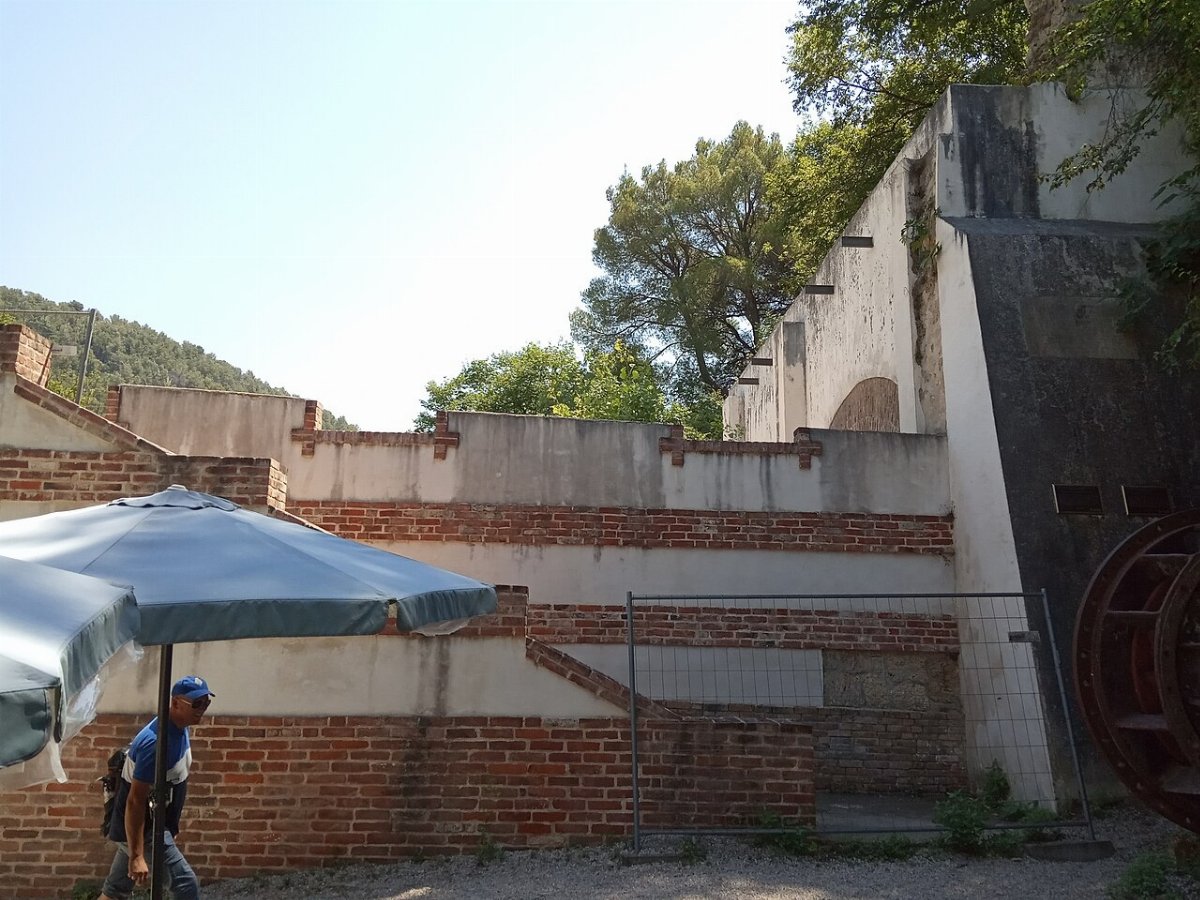 A krka jaruga vizeromu maradvanyai skradin