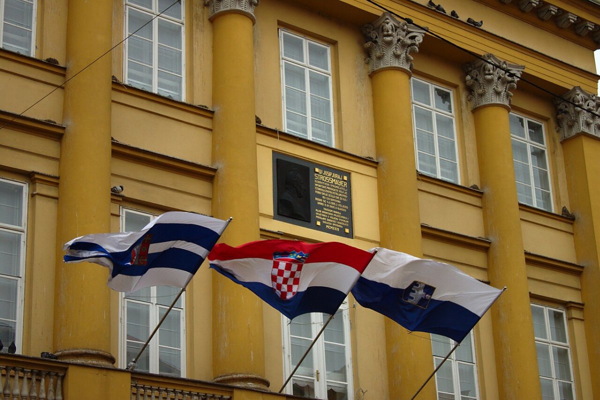 Veroce megye palotaja zupanijska 4 eszek