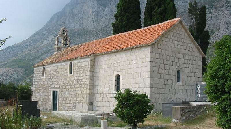 Szent gyorgy templom drvenik